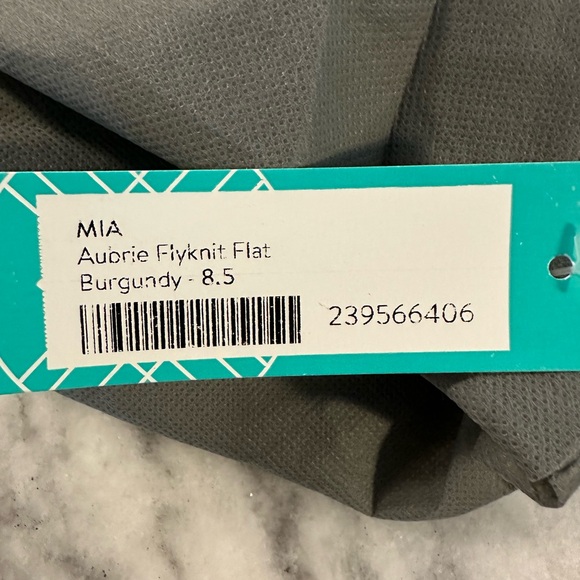 MIA Kerri Knit Flats - Maroon, W 8.5 - Picture 2 of 4